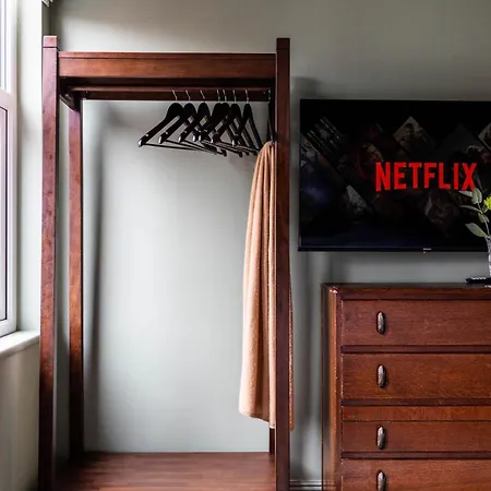 Emerald Park - Hot Tub & Games Room! *