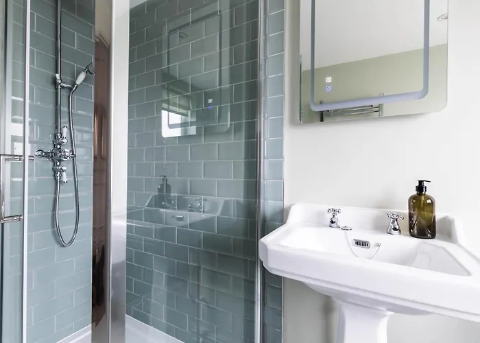 Emerald Park - Hot Tub & Games Room! Scarborough